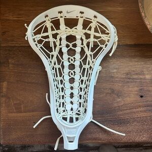 NIKE Lunar woman’s lacrosse head white